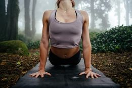 Yoga i naturen