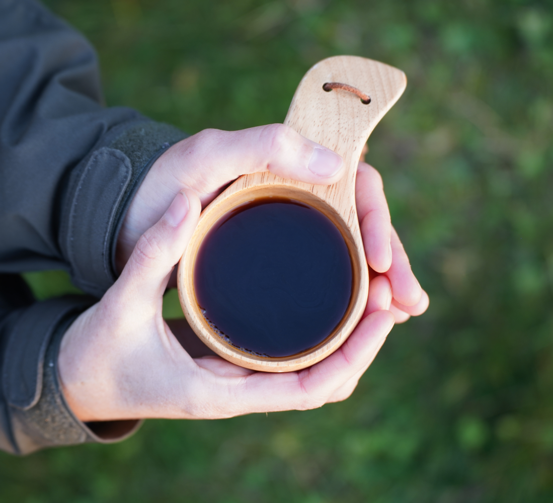 Kaffe i trækop