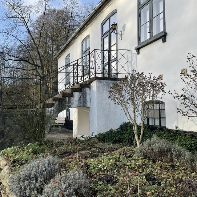 Terrasse på skovriddergård